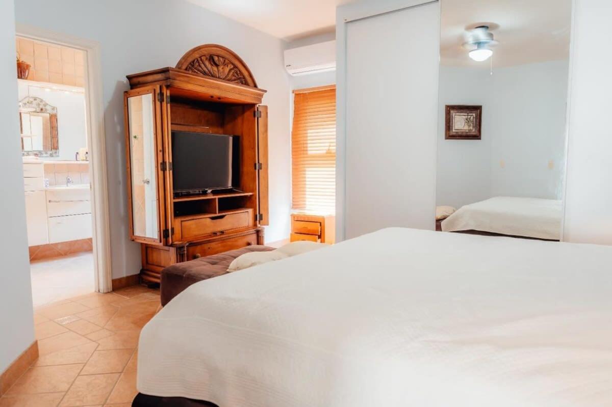 Vila The Elegance Of Tierra Del Sol With Private Pool Palm Beach Exteriér fotografie